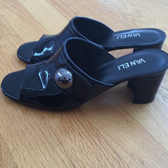 Vaneli Patent Leather Block Heel Strap Slide On Sandals - NEW - Picture 2 of 5